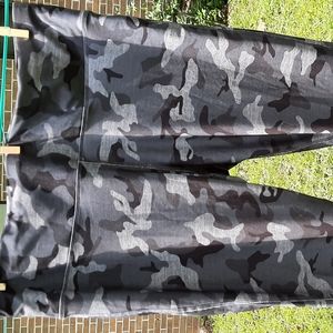 BOGO athletica size 2x workout bottoms